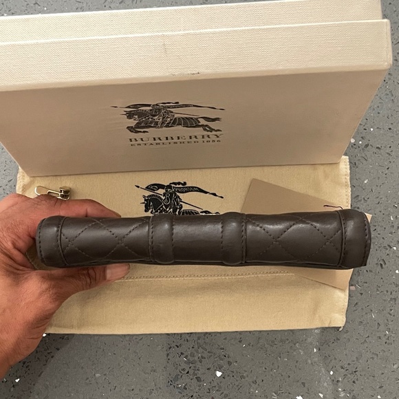 BURBERRY QUILTED LEATHER DARK CHOCOLATE BROWN CONTINENTAL LONG WALLET - Picture 11 of 15